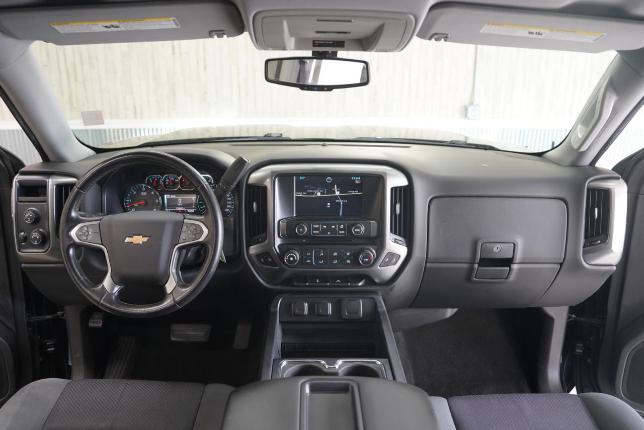 Chevrolet Silverado 1500 4WD Crew Cab 143.5" LT w/1LT 2015