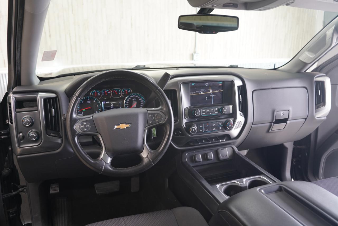 Chevrolet Silverado 1500 4WD Crew Cab 143.5" LT w/1LT 2015