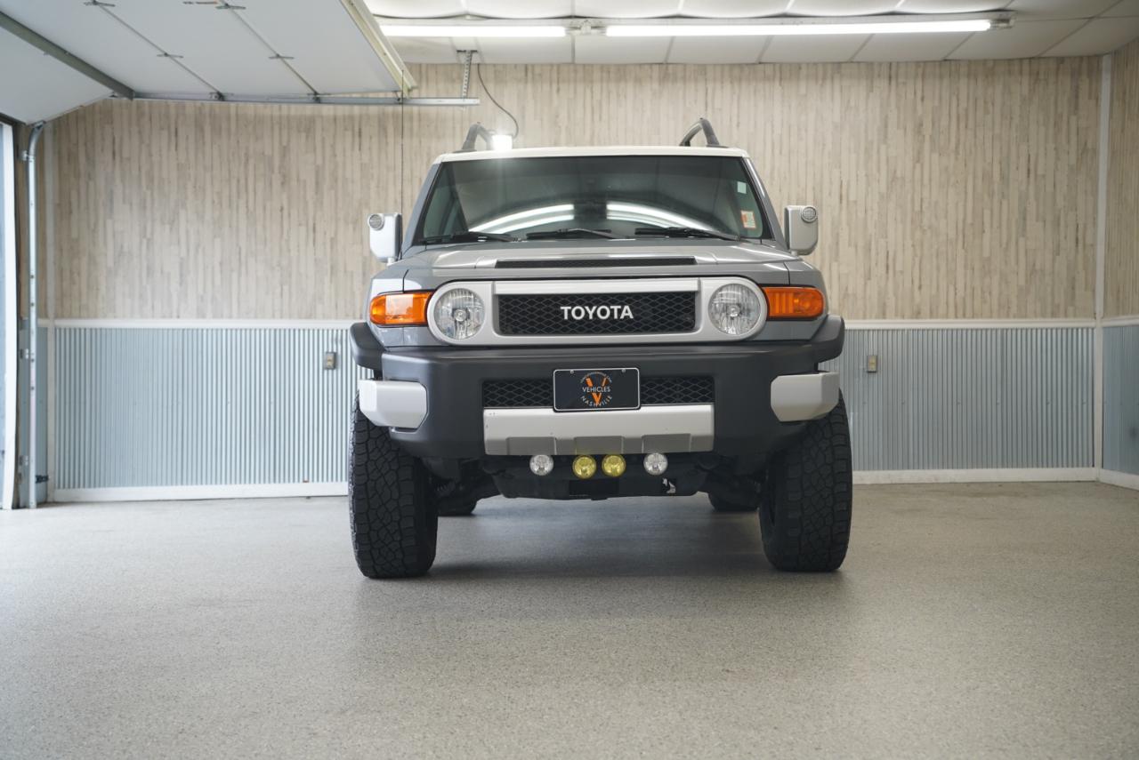 Toyota FJ Cruiser 4WD 2014