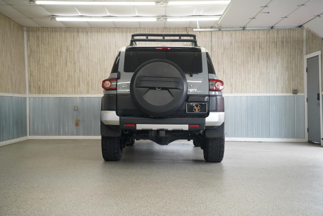 Toyota FJ Cruiser 4WD 2014