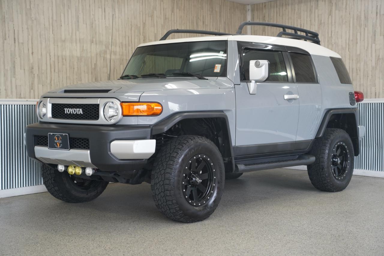 Toyota FJ Cruiser 4WD 2014