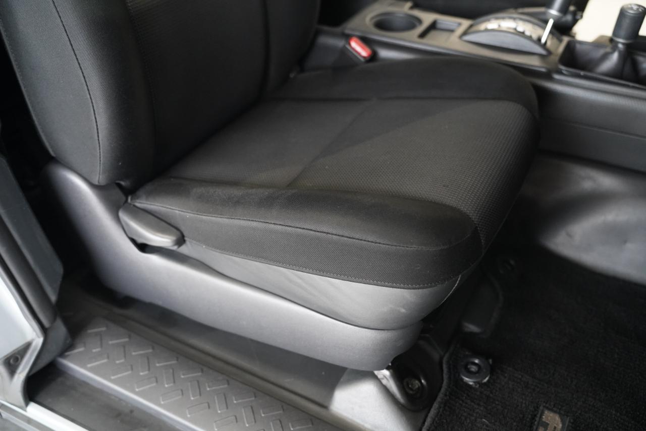 Toyota FJ Cruiser 4WD 2014