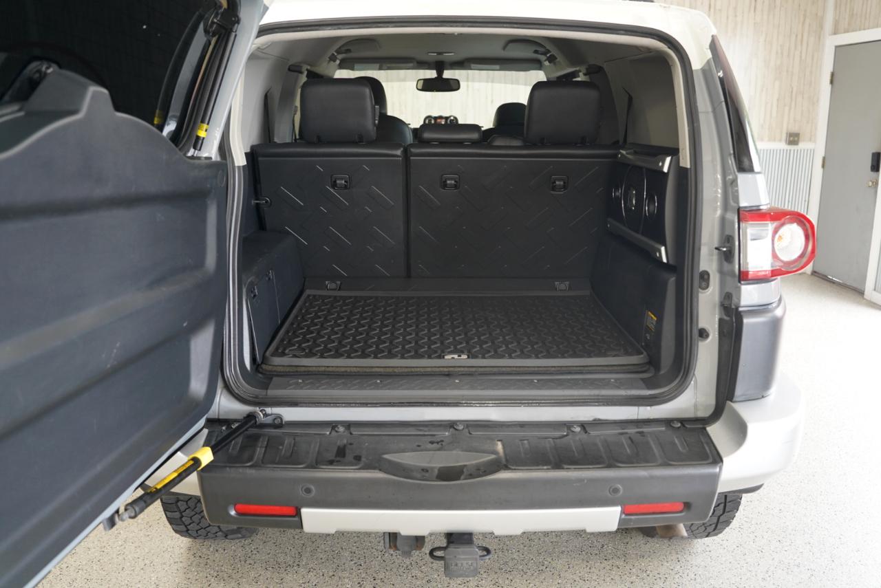 Toyota FJ Cruiser 4WD 2014