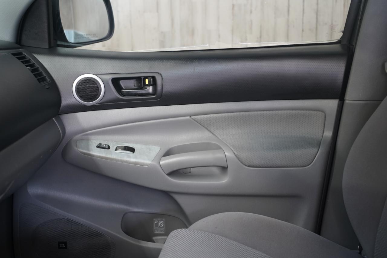 Toyota Tacoma  2010
