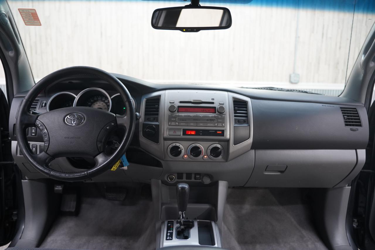 Toyota Tacoma  2010