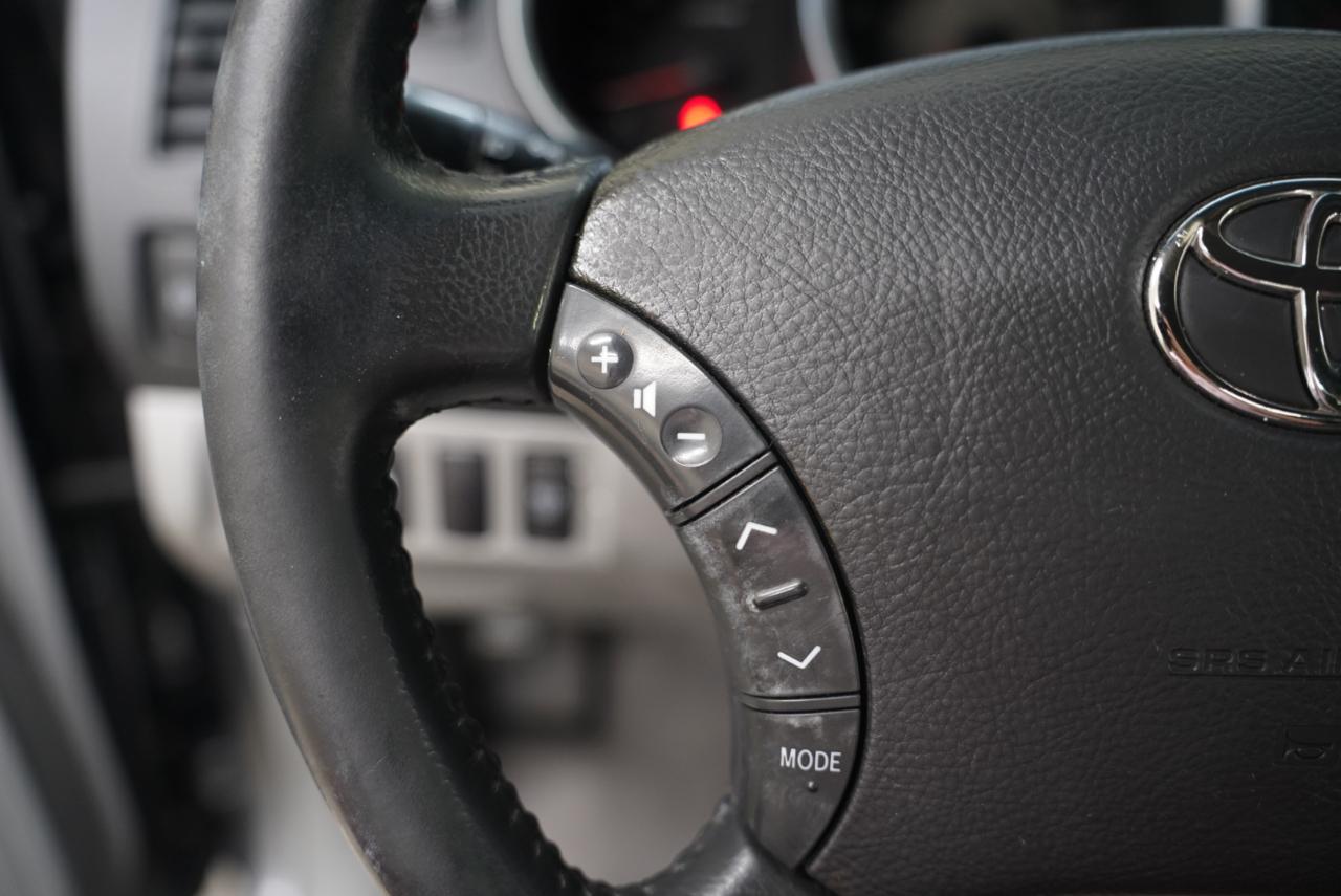 Toyota Tacoma  2010