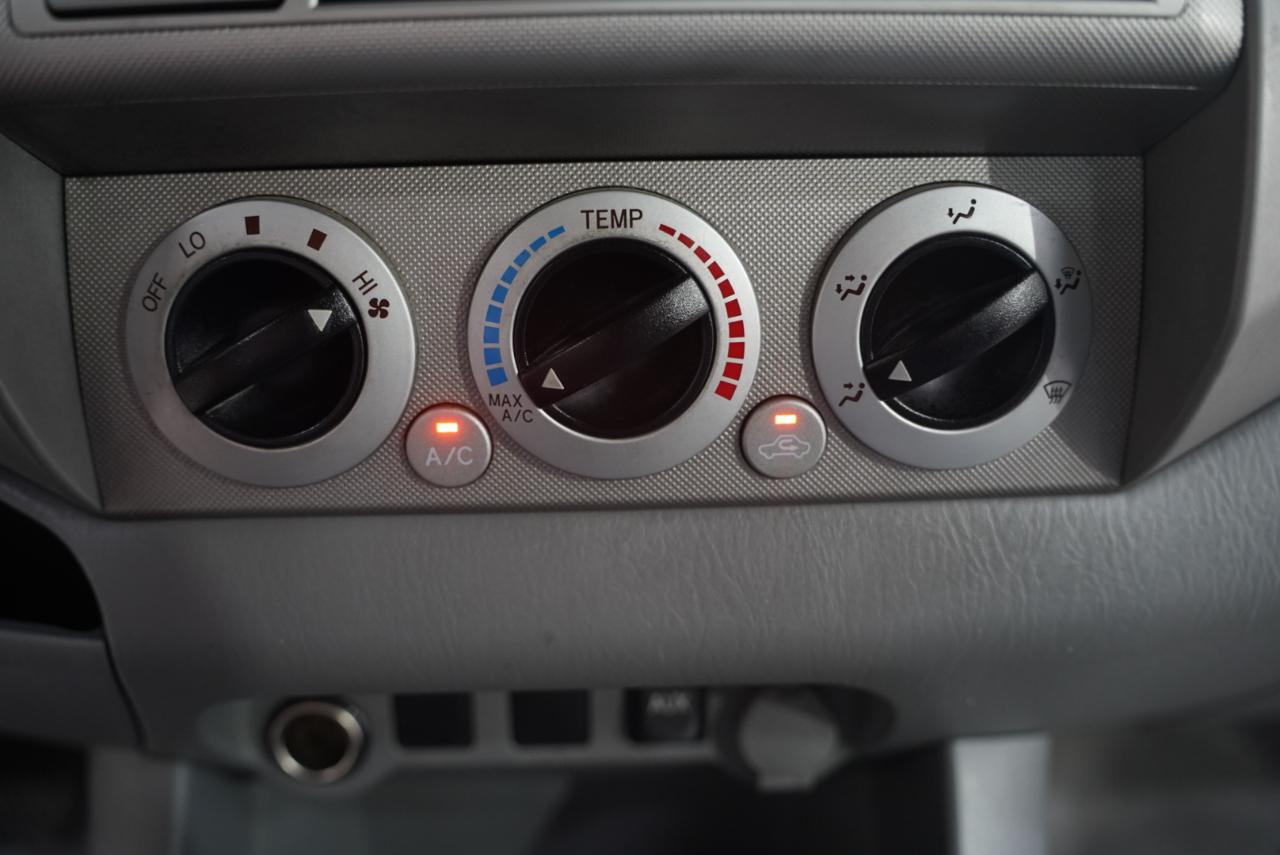 Toyota Tacoma  2010