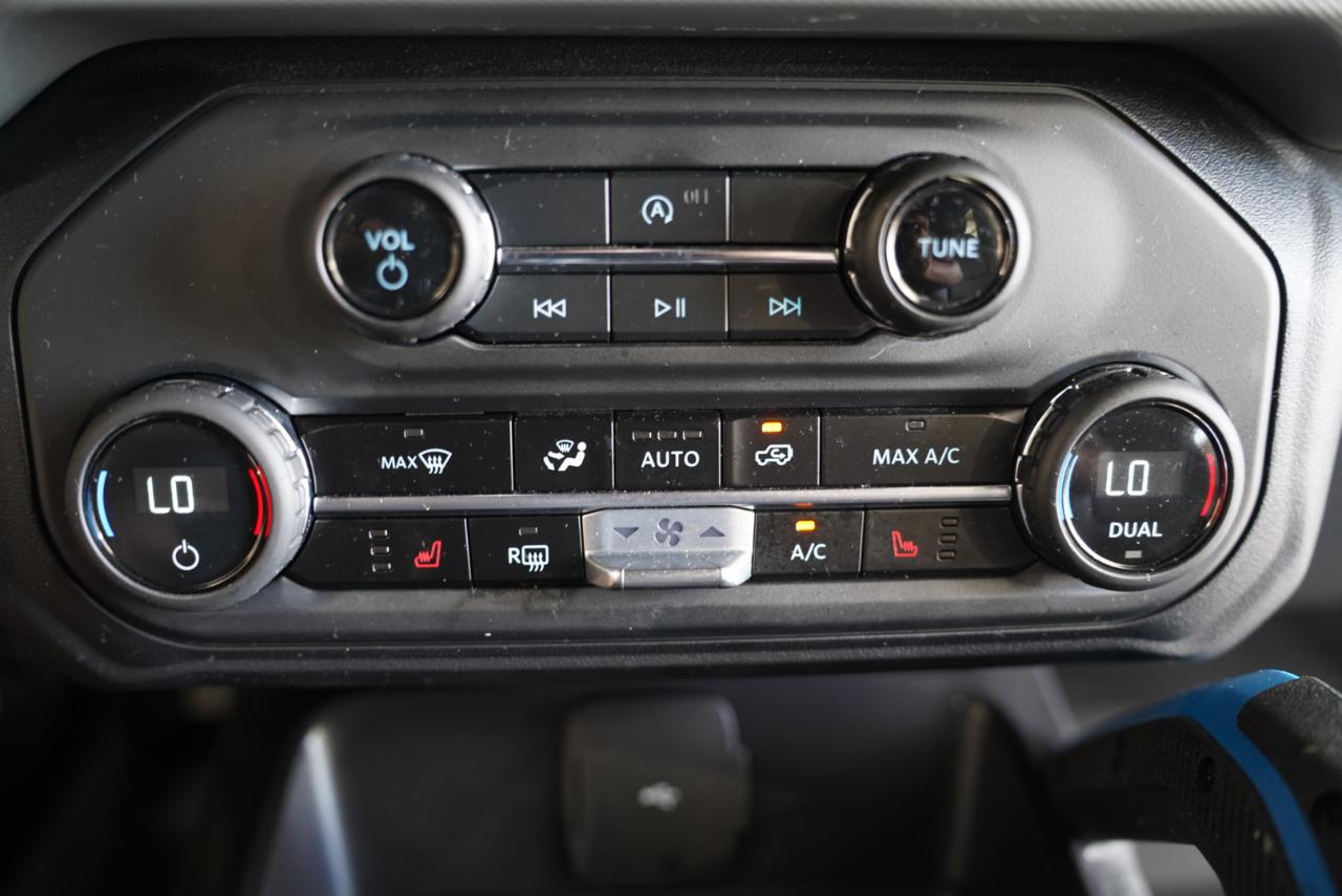 Ford Bronco Black Diamond 2 Door 4x4 2024