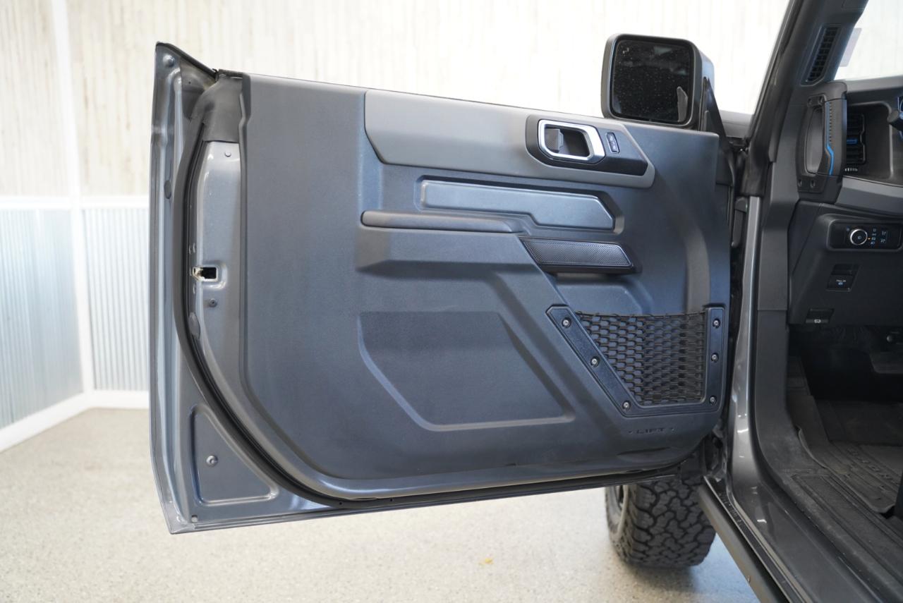 Ford Bronco Black Diamond 2 Door 4x4 2024