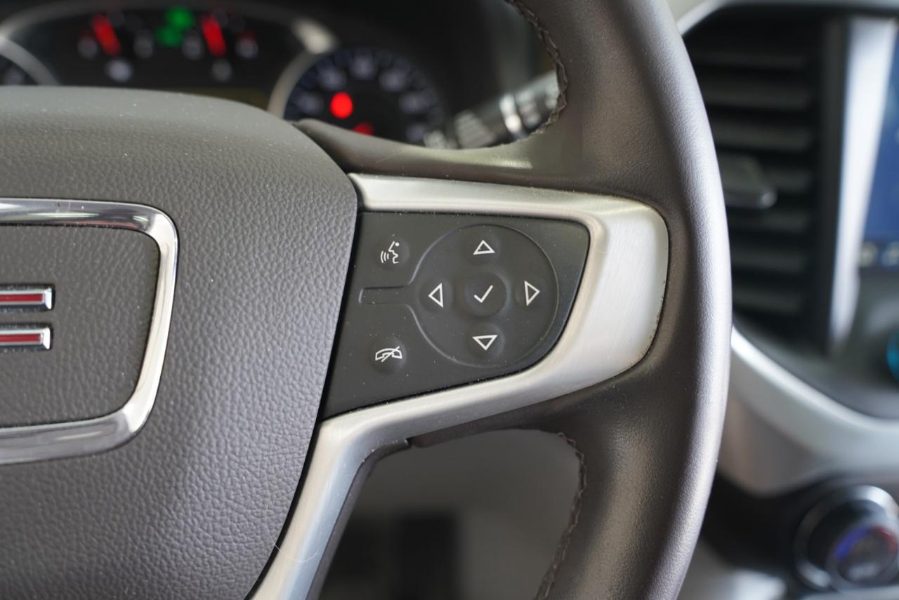 GMC Acadia FWD 4dr SLT 2023