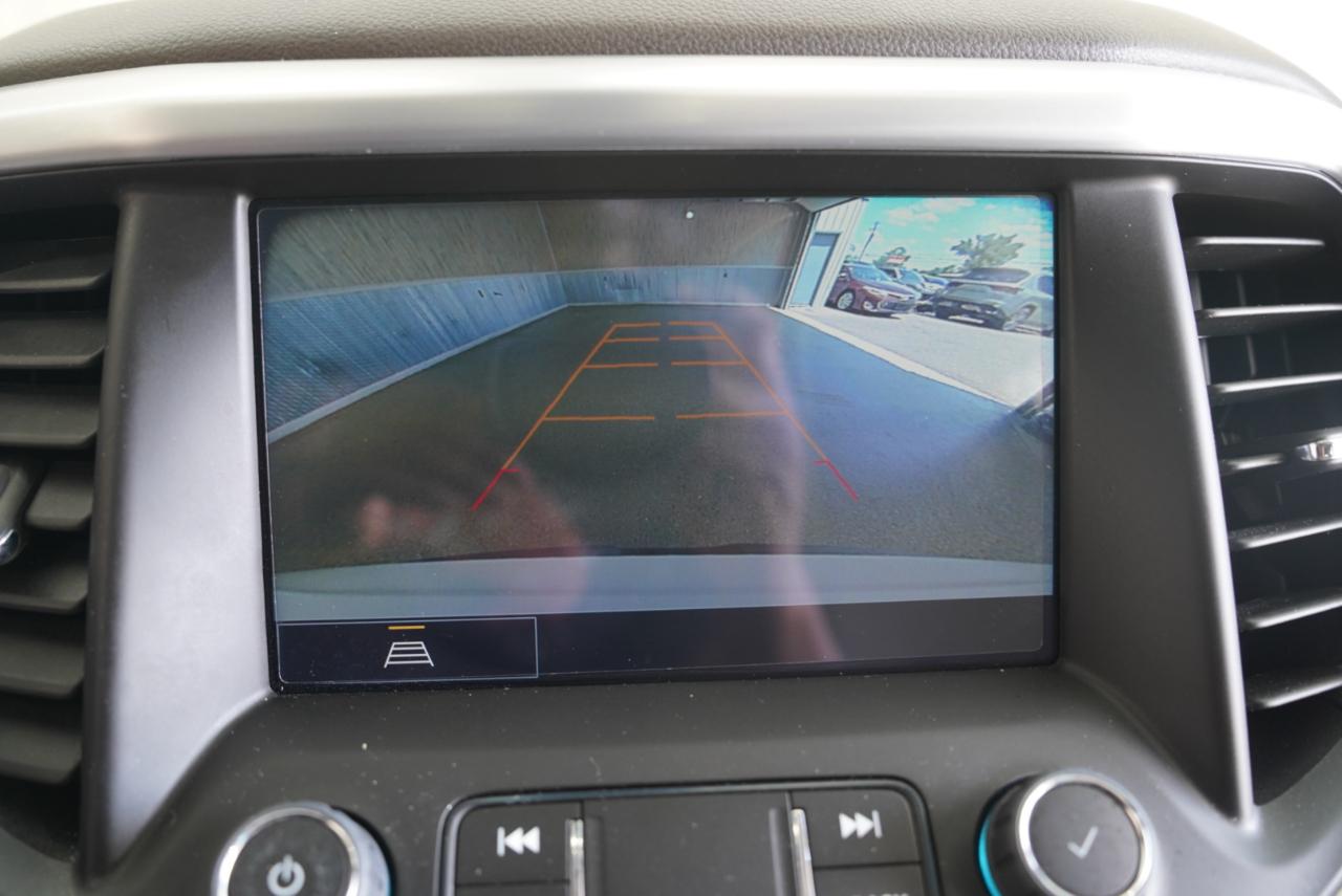 GMC Acadia FWD 4dr SLT 2023
