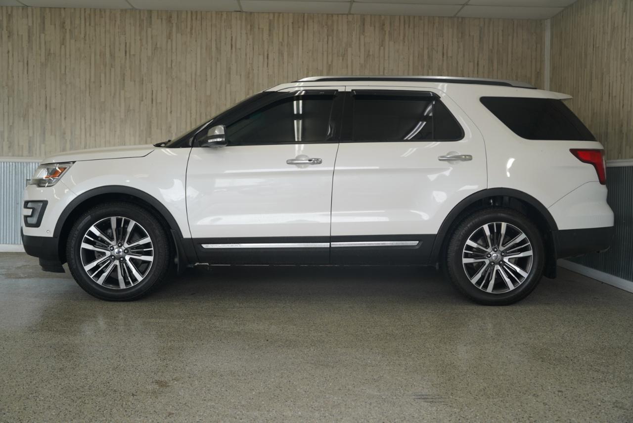 Ford Explorer 4WD 4dr Platinum 2016