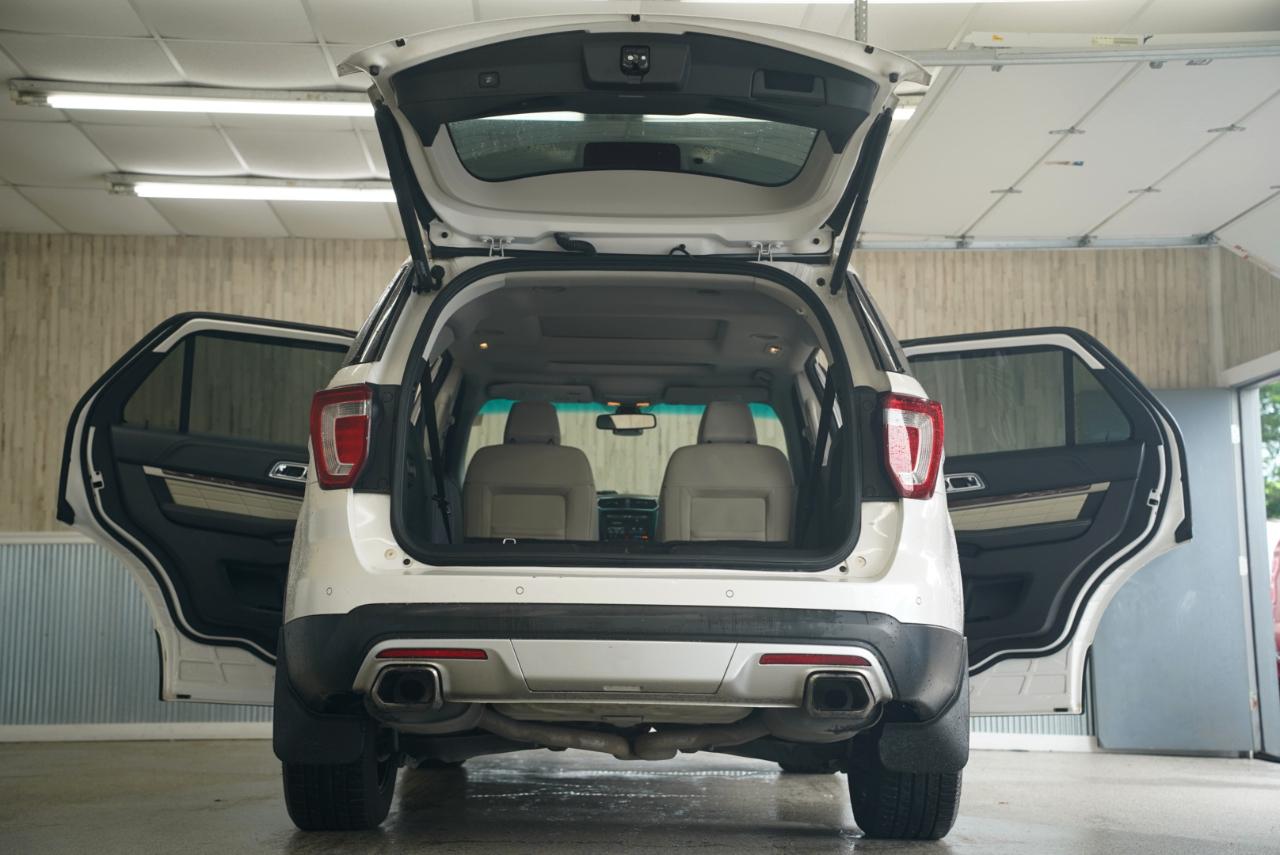 Ford Explorer 4WD 4dr Platinum 2016