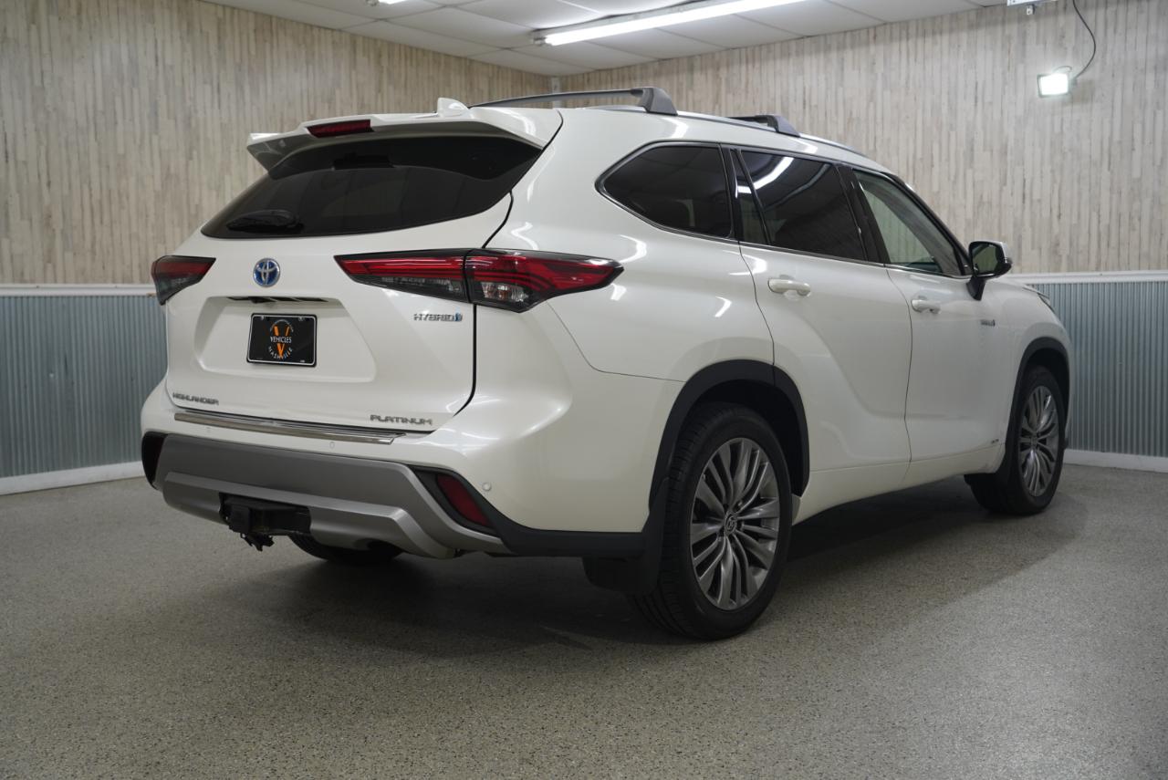 Toyota Highlander Hybrid Platinum AWD (Natl) 2021