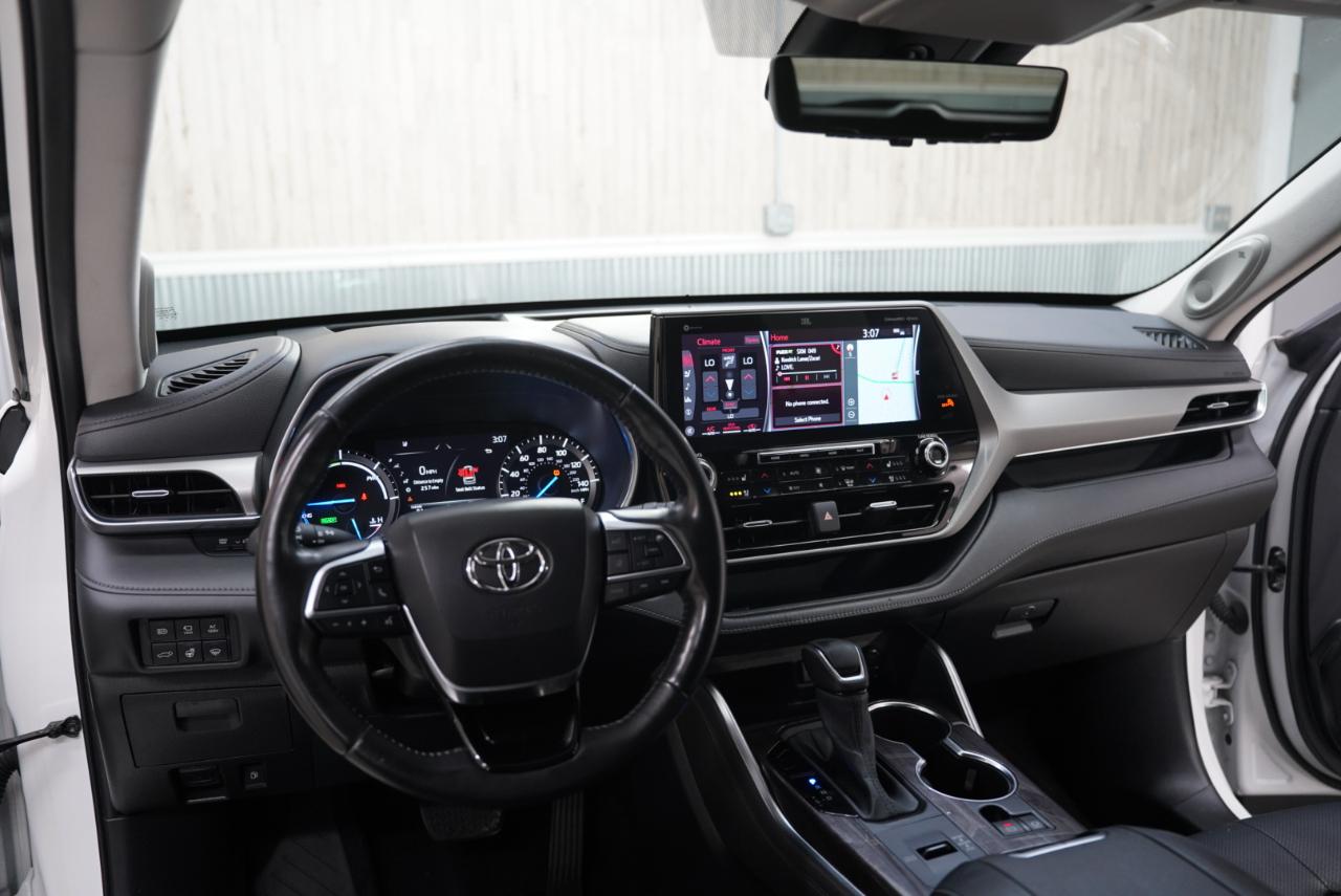Toyota Highlander Hybrid Platinum AWD (Natl) 2021