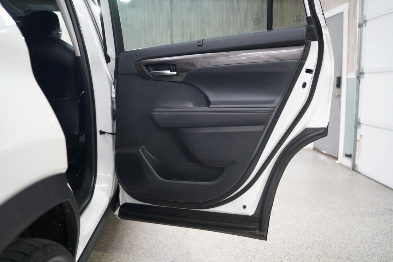 Toyota Highlander Hybrid Platinum AWD (Natl) 2021