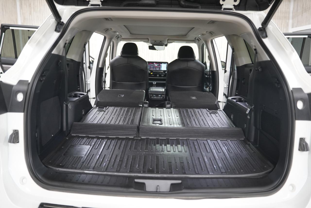Toyota Highlander Hybrid Platinum AWD (Natl) 2021