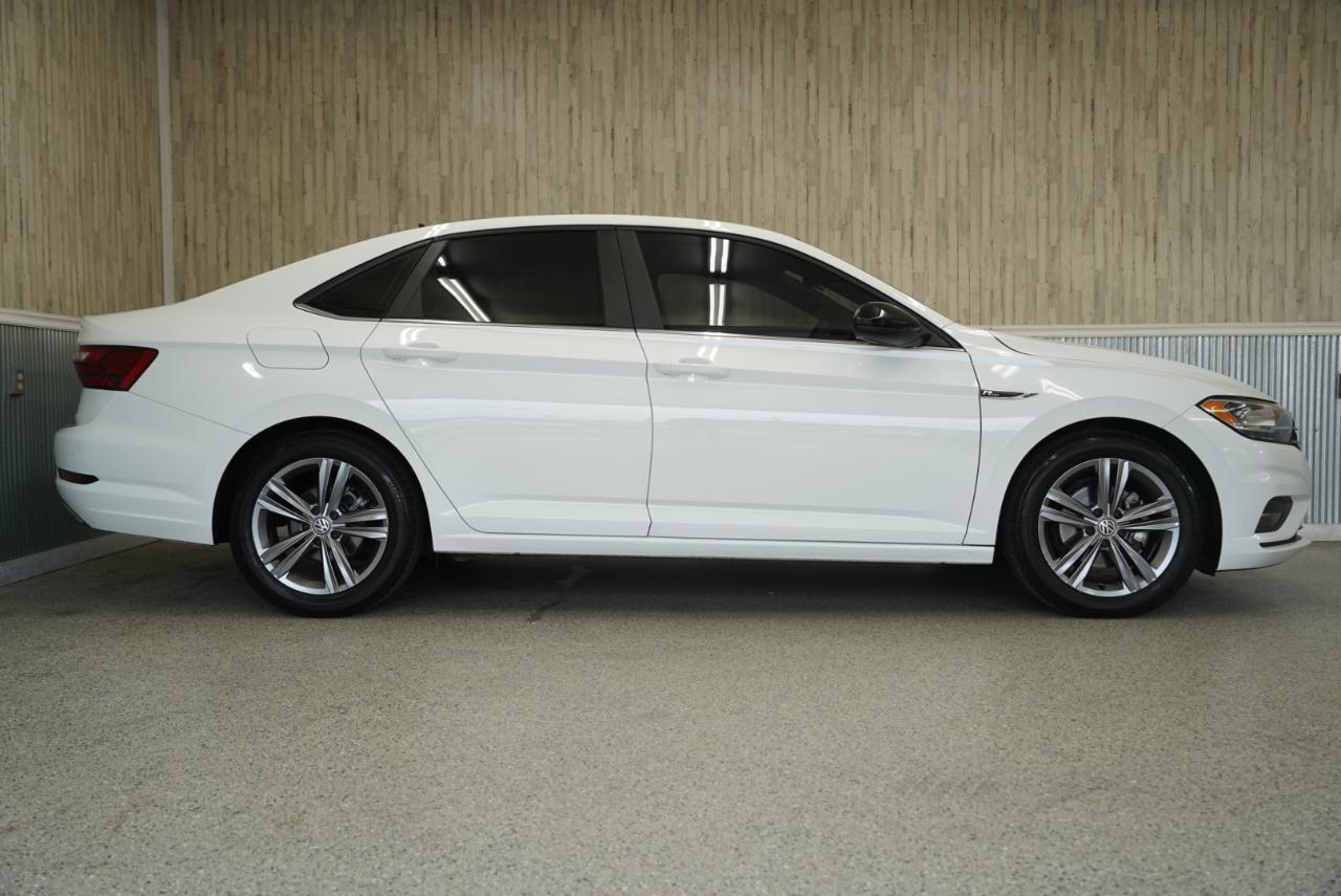 Volkswagen Jetta  2020