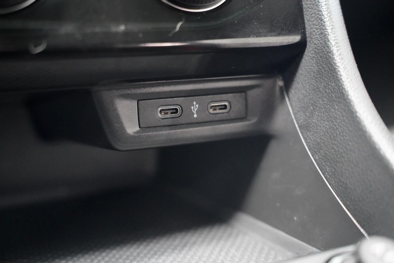 Volkswagen Jetta  2020