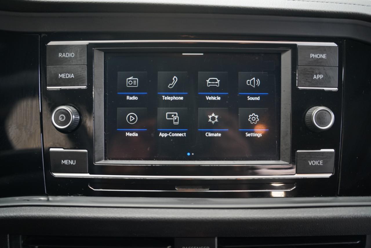 Volkswagen Jetta  2020