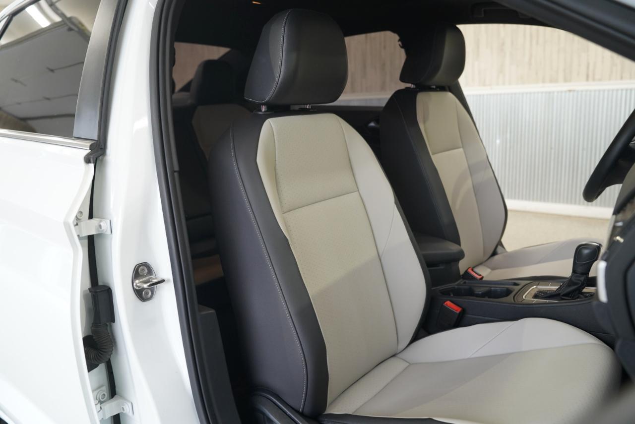 Volkswagen Jetta  2020