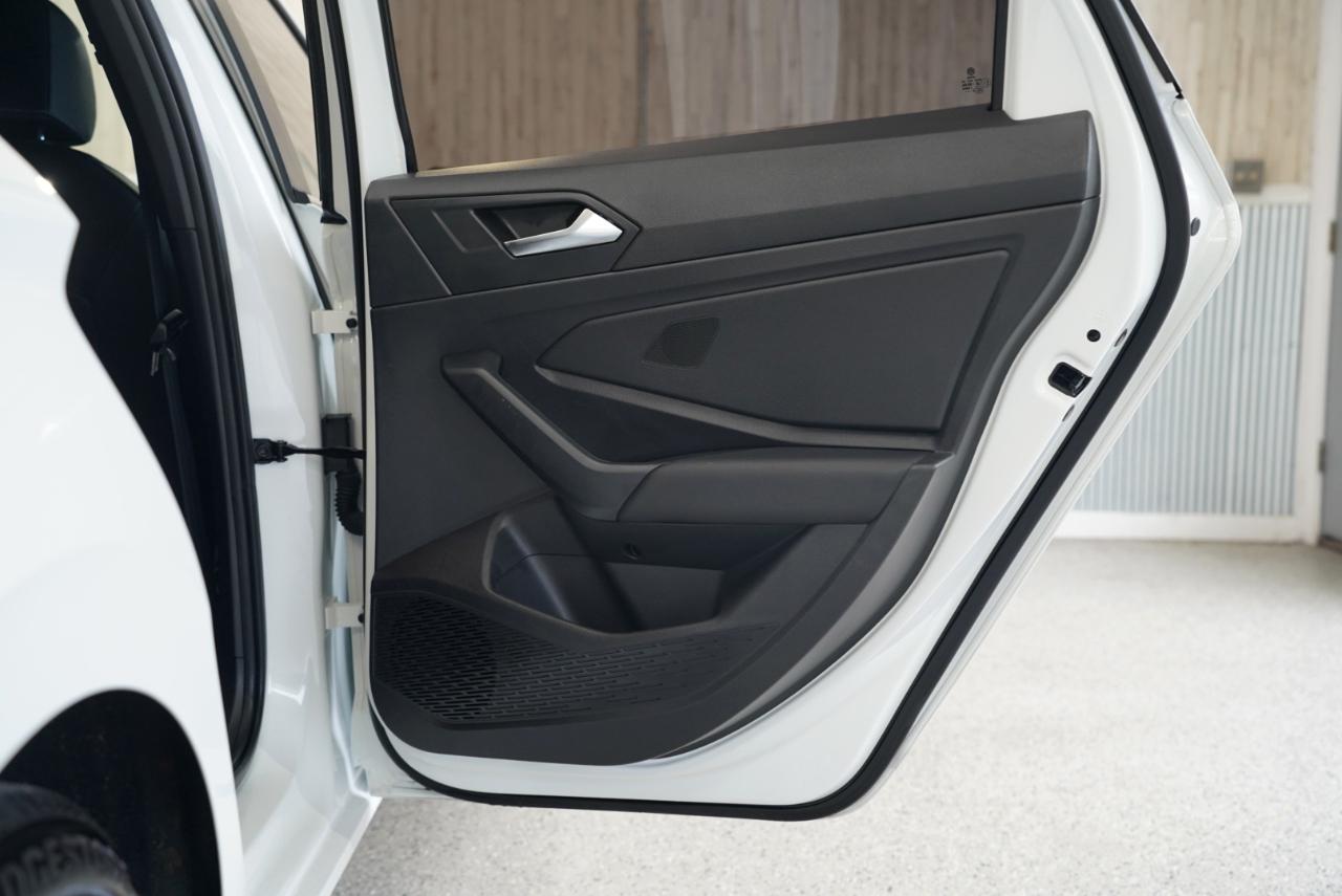 Volkswagen Jetta  2020