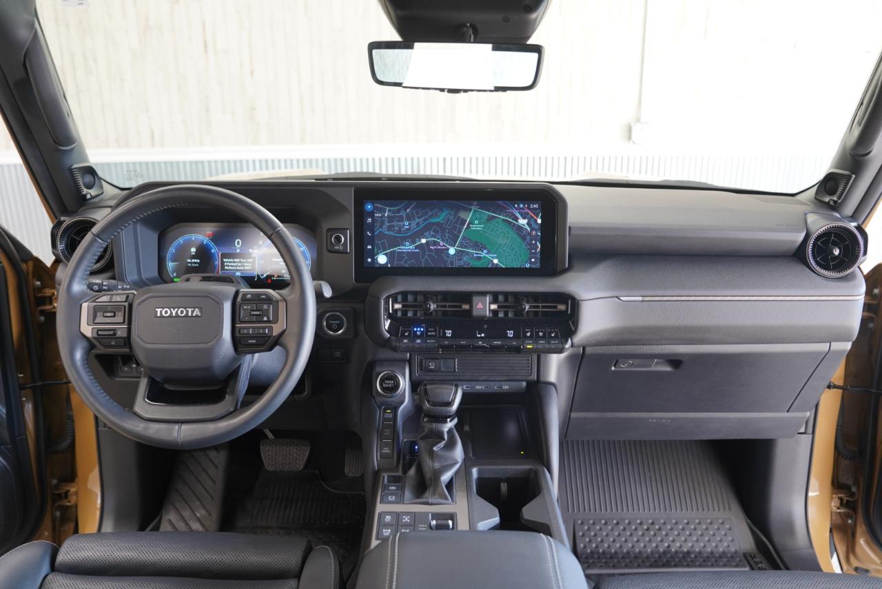 Toyota Land Cruiser  2024