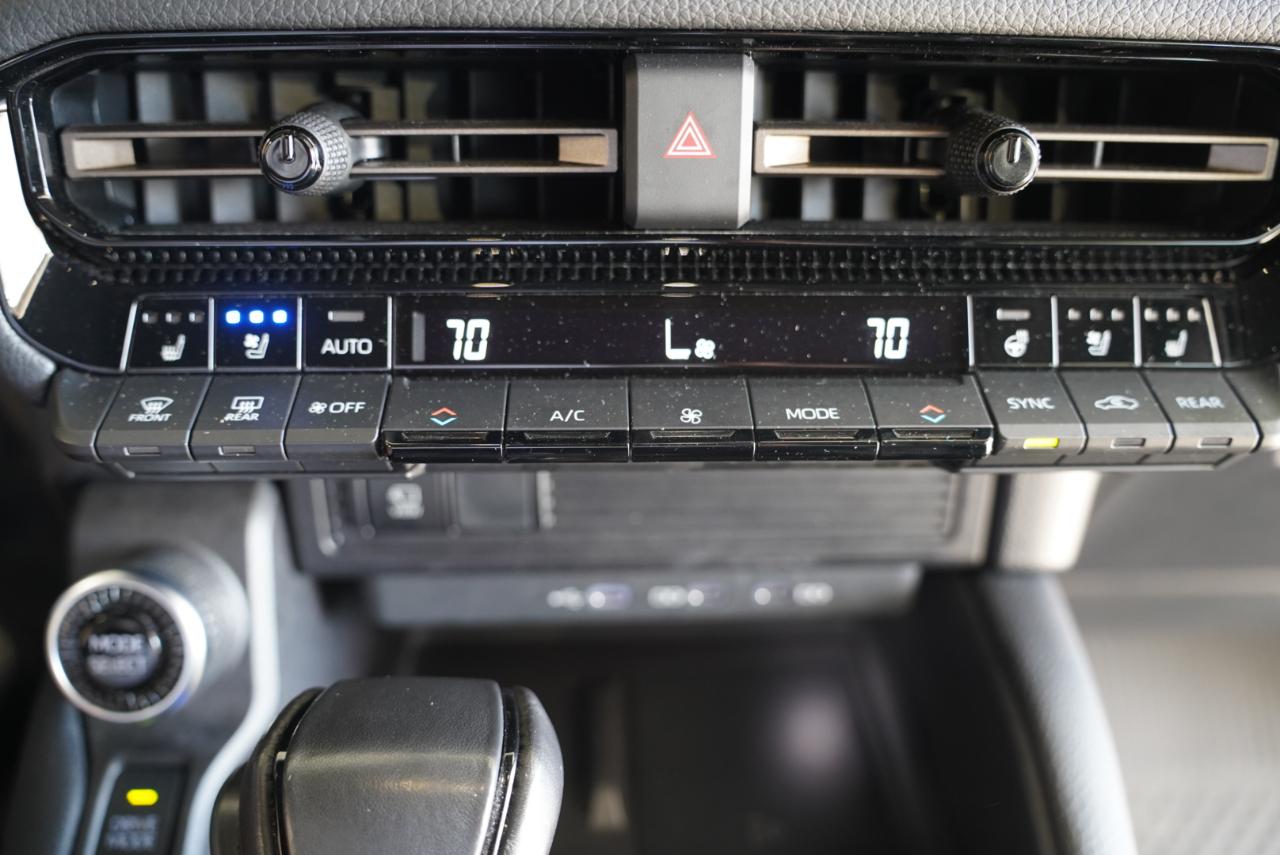Toyota Land Cruiser  2024