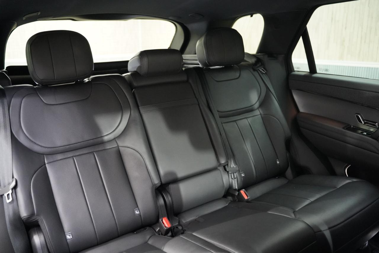 Land Rover Range Rover Sport P400 Dynamic SE 2024