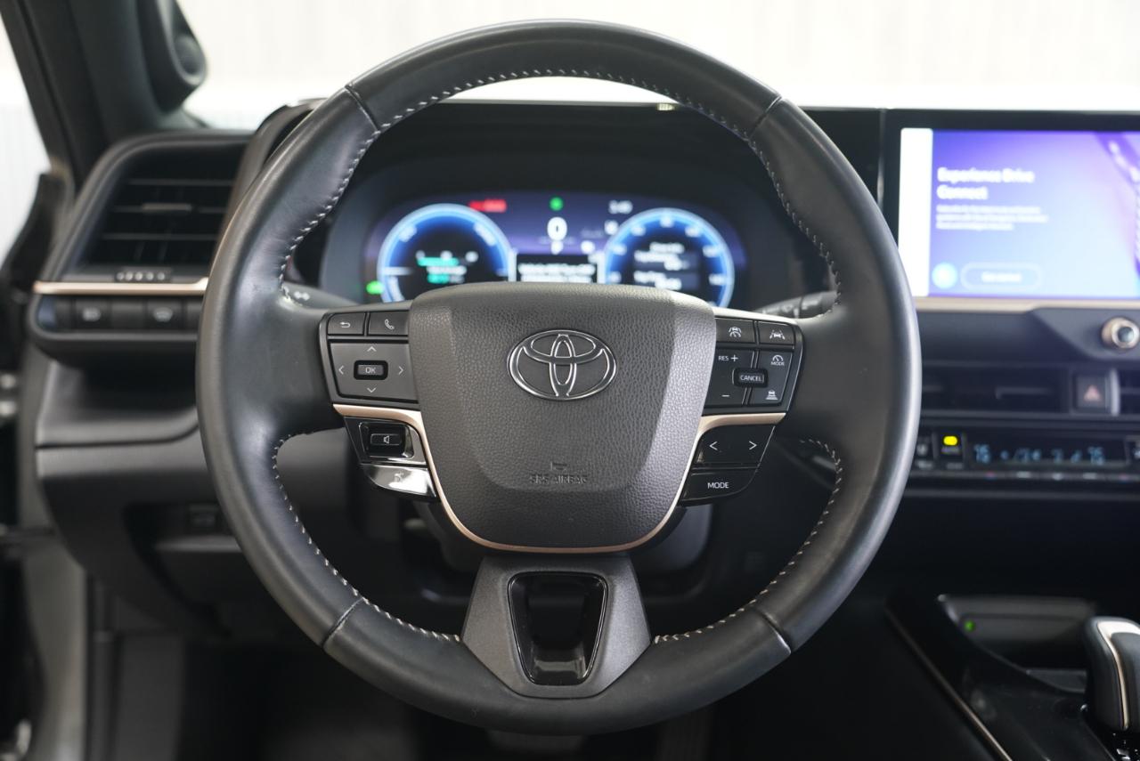 Toyota Crown  2024