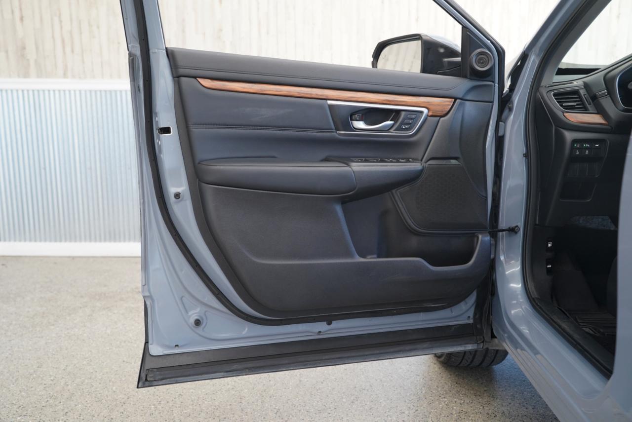 Honda CR-V Hybrid Touring AWD 2022
