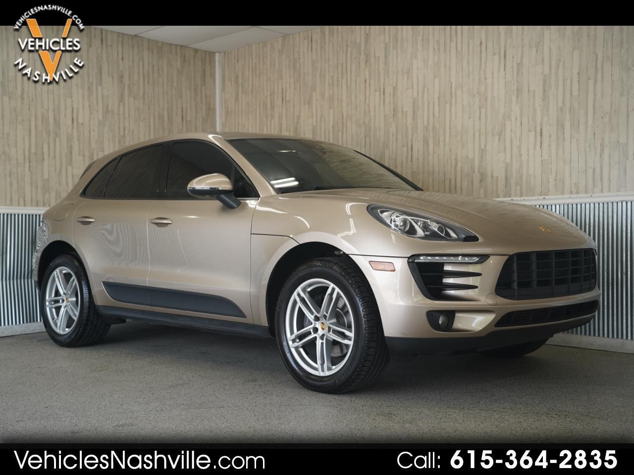 2018 Porsche Macan -'s photo