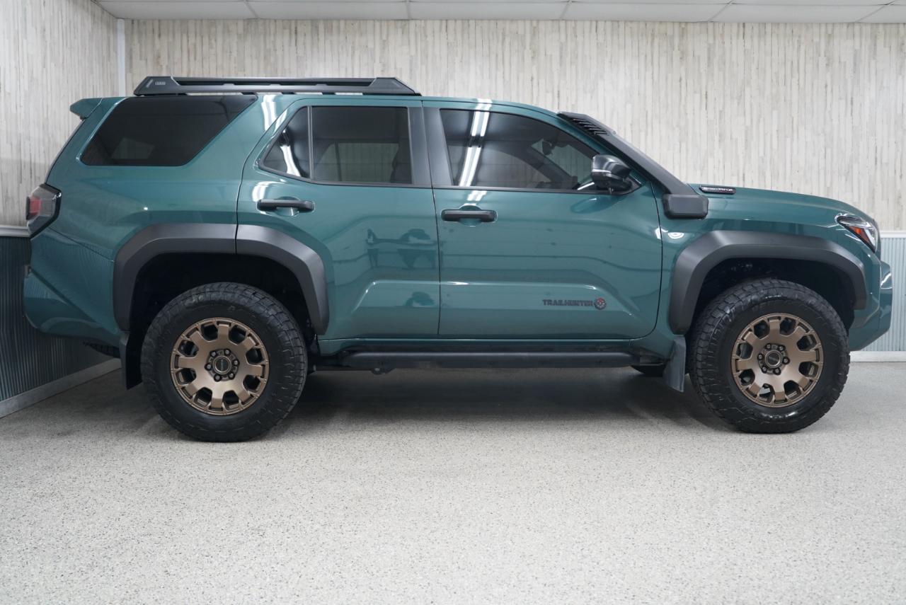 Toyota 4Runner Hybrid TRD Pro 4WD (Natl) 2025