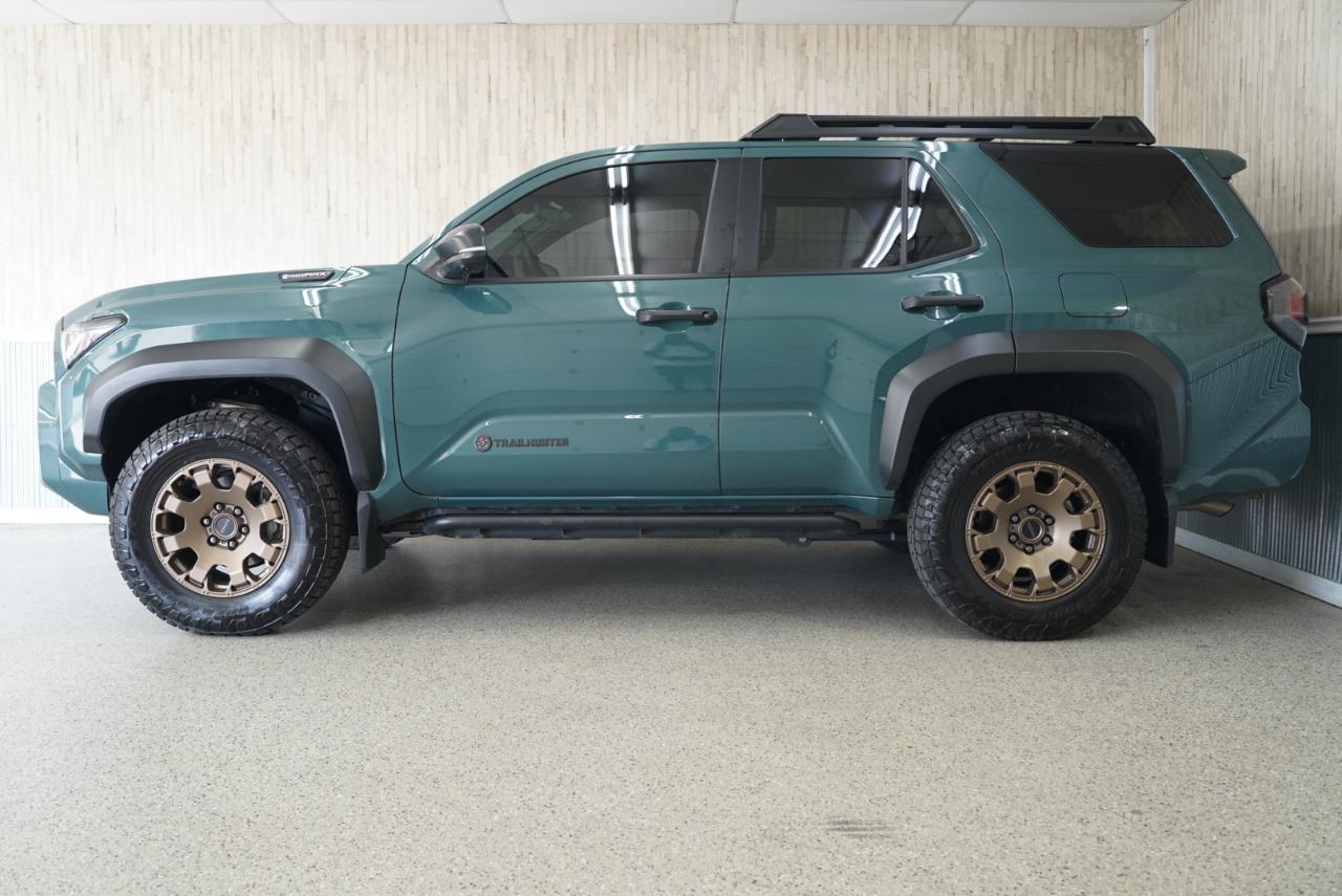 Toyota 4Runner Hybrid TRD Pro 4WD (Natl) 2025
