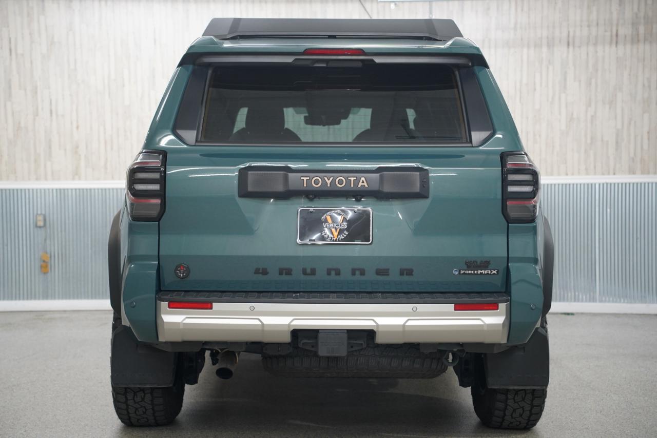 Toyota 4Runner Hybrid TRD Pro 4WD (Natl) 2025