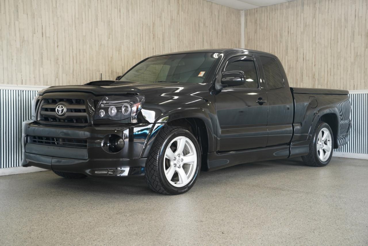 Toyota Tacoma 2WD Access V6 MT X-Runner (Natl) 2009