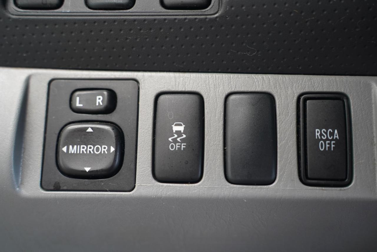 Toyota Tacoma 2WD Access V6 MT X-Runner (Natl) 2009