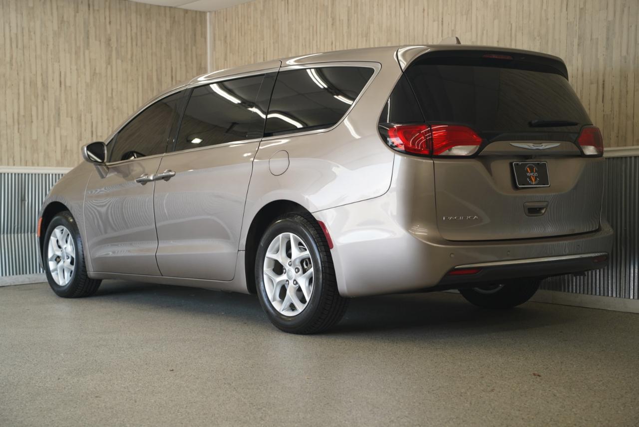 Chrysler Pacifica Touring Plus FWD 2018