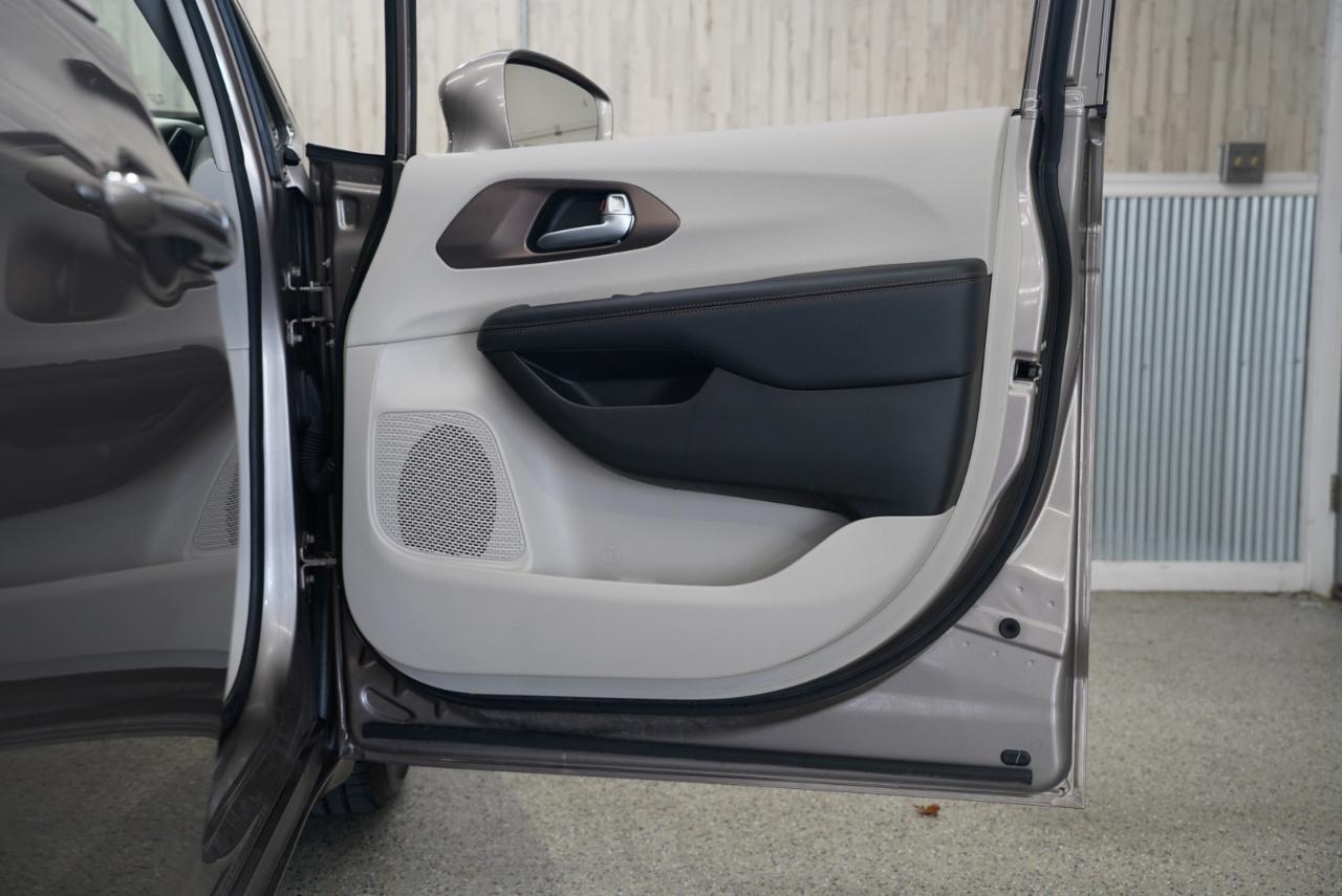 Chrysler Pacifica Touring Plus FWD 2018