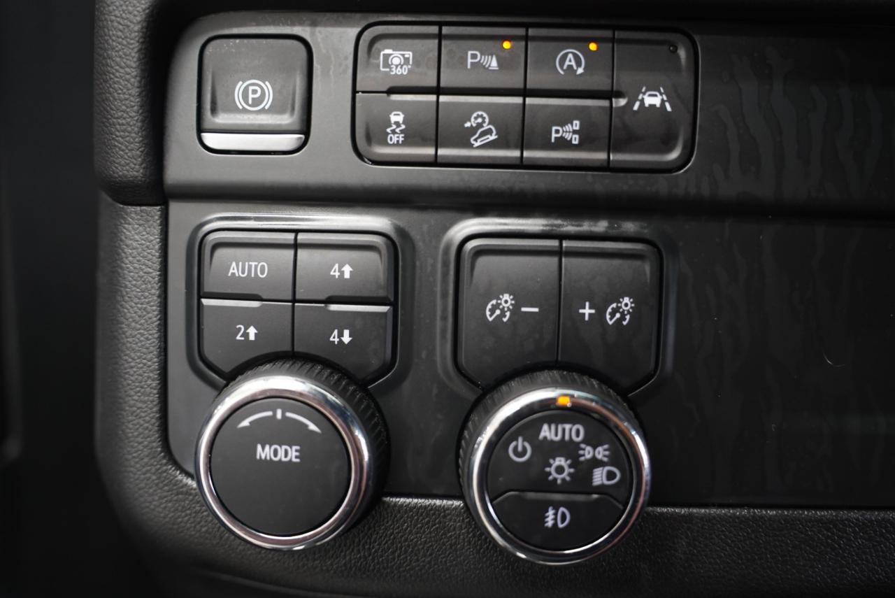Chevrolet Tahoe 4WD 4dr Z71 2025