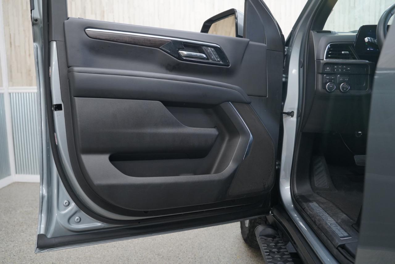 Chevrolet Tahoe 4WD 4dr Z71 2025