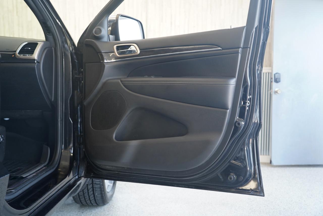 Jeep Grand Cherokee RWD 4dr Overland 2016