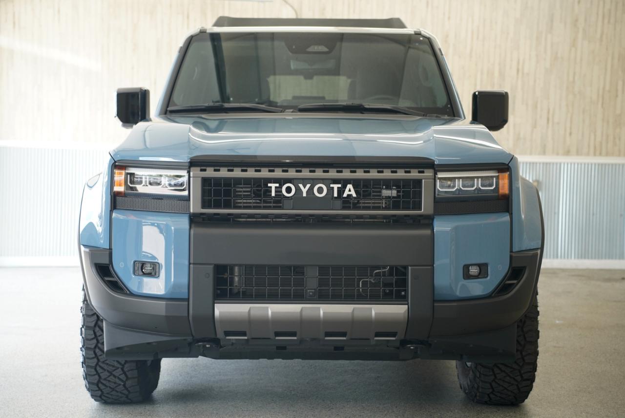 Toyota Land Cruiser 4WD 2026