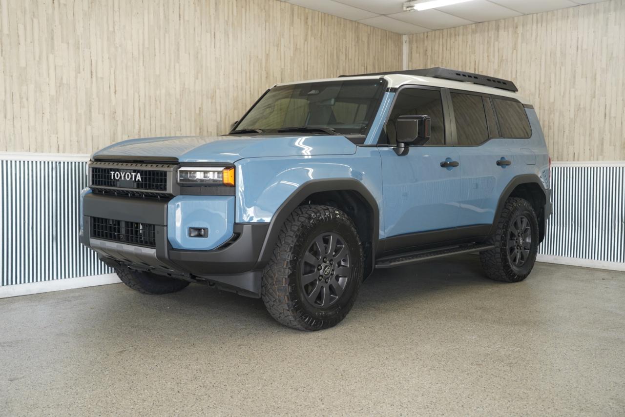 Toyota Land Cruiser 4WD 2026
