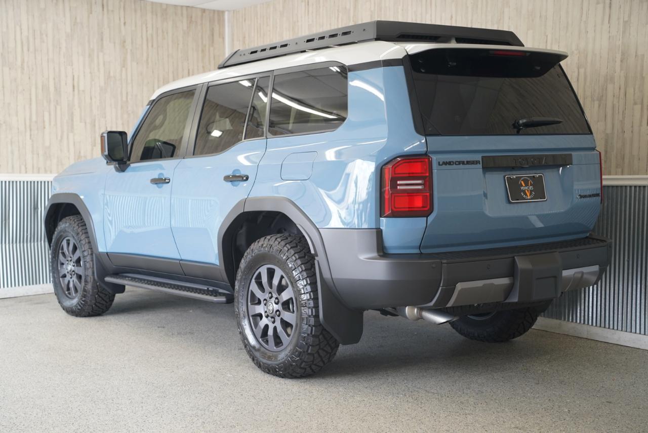 Toyota Land Cruiser 4WD 2026