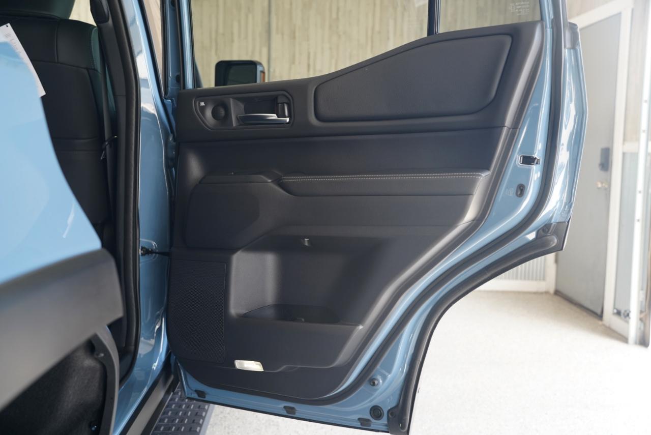 Toyota Land Cruiser 4WD 2026