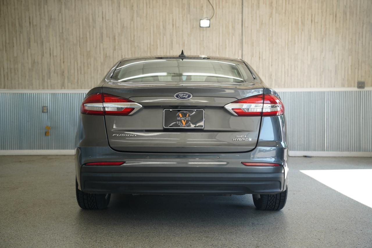 Ford Fusion Hybrid SEL FWD 2019