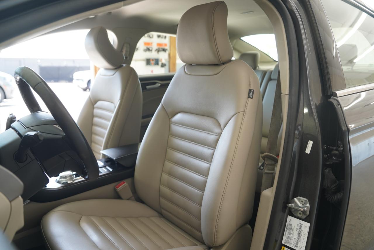 Ford Fusion Hybrid SEL FWD 2019