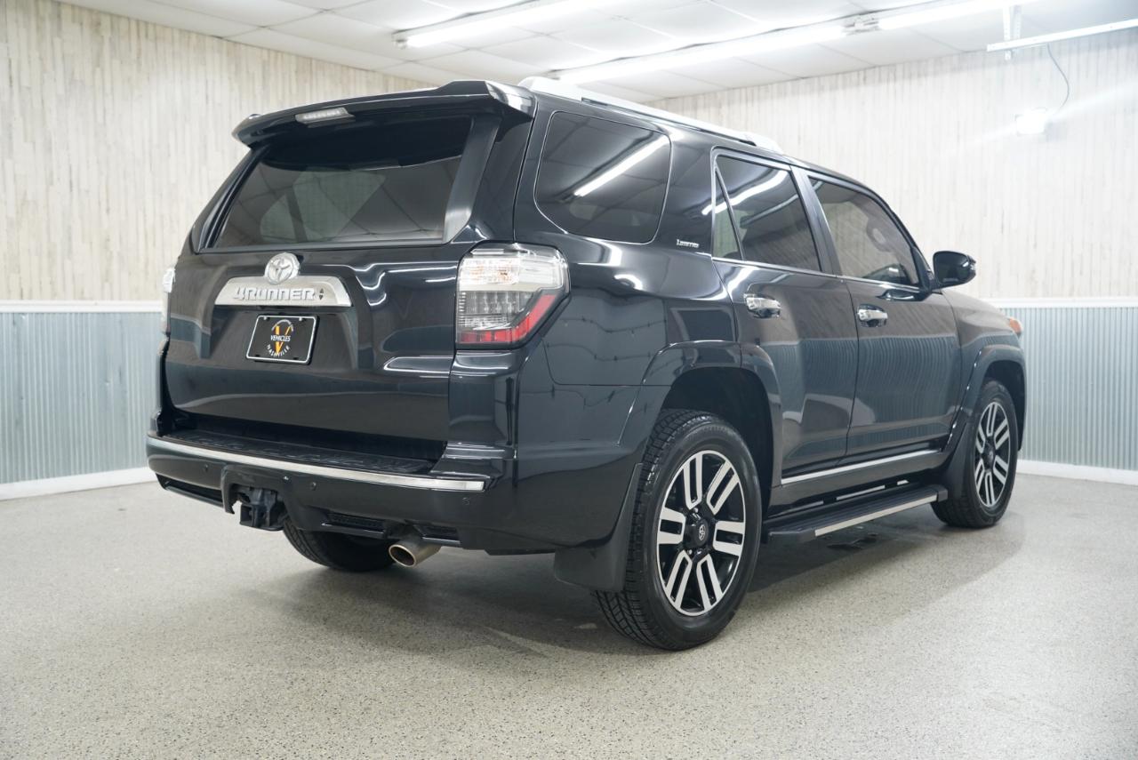 Toyota 4Runner Limited 4WD 2021