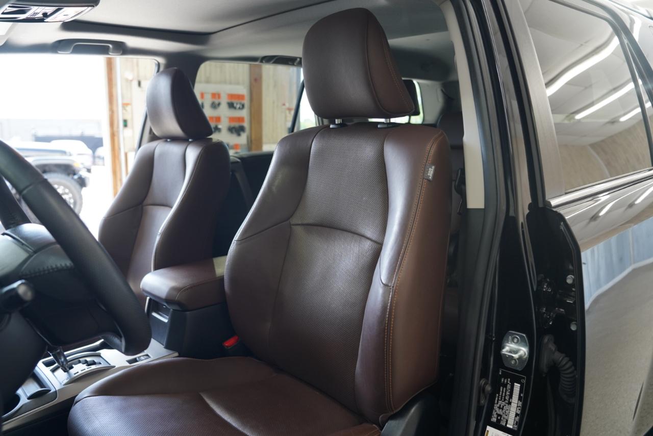 Toyota 4Runner Limited 4WD 2021